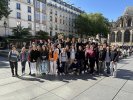 Visite de Paris : devant la fontaine de Niki St. Phalle